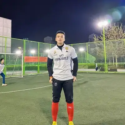 范娜杰